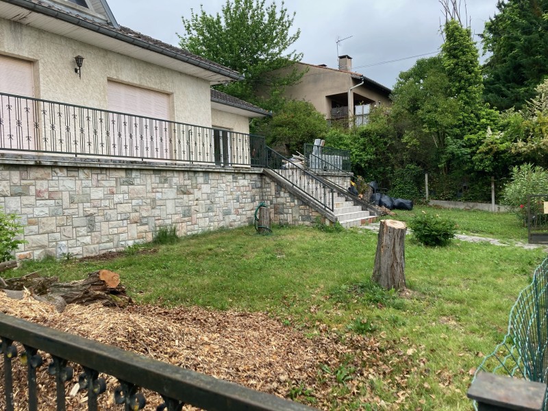 Terrassement complet avec plateforme de 80 m², fouille piscine 7x5m et évacuation de 99 tonnes de déblais à L'Union dans le 31