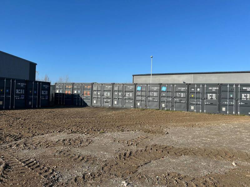 Terrassement d'un terrain pour la pose de container à Toulouse